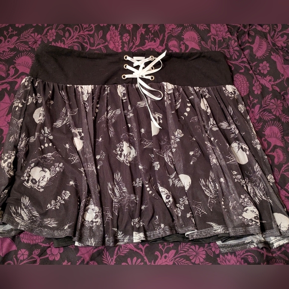 Midnight Hour Skull Skirt Nwt 3xl - Picture 1 of 5